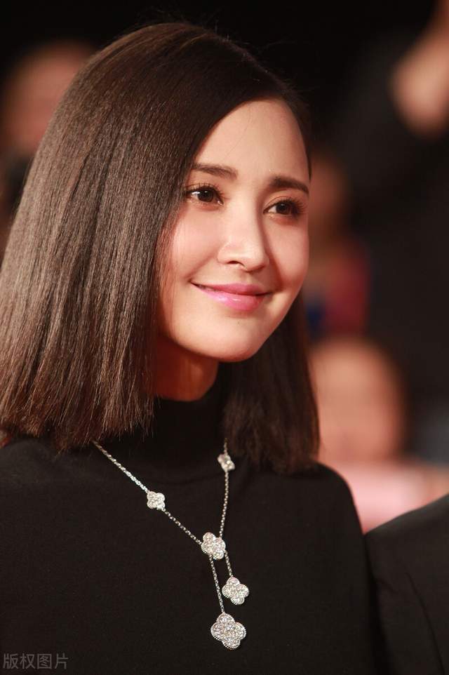 张歆艺剪伤儿子耳朵吓得当场大哭,2岁儿子暖心安慰:妈妈我爱你