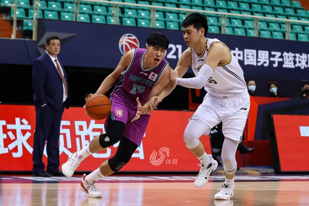 山东男篮内线新秀一鸣惊人第二阶段将获重用成陶汉林最佳替补