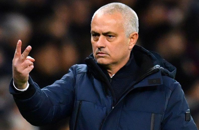 索尔斯克亚下课，曼联新帅成谜，穆里尼奥再被提及，八年半最成功休闲区蓝鸢梦想 - Www.slyday.coM