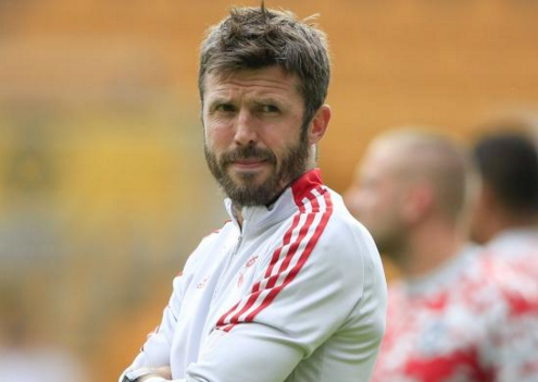 索尔斯克亚下课，曼联新帅成谜，穆里尼奥再被提及，八年半最成功休闲区蓝鸢梦想 - Www.slyday.coM