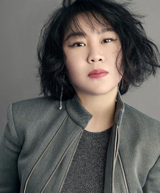 小沈阳发文为女儿庆生配图居然是老婆遭网友和友人的各种吐槽