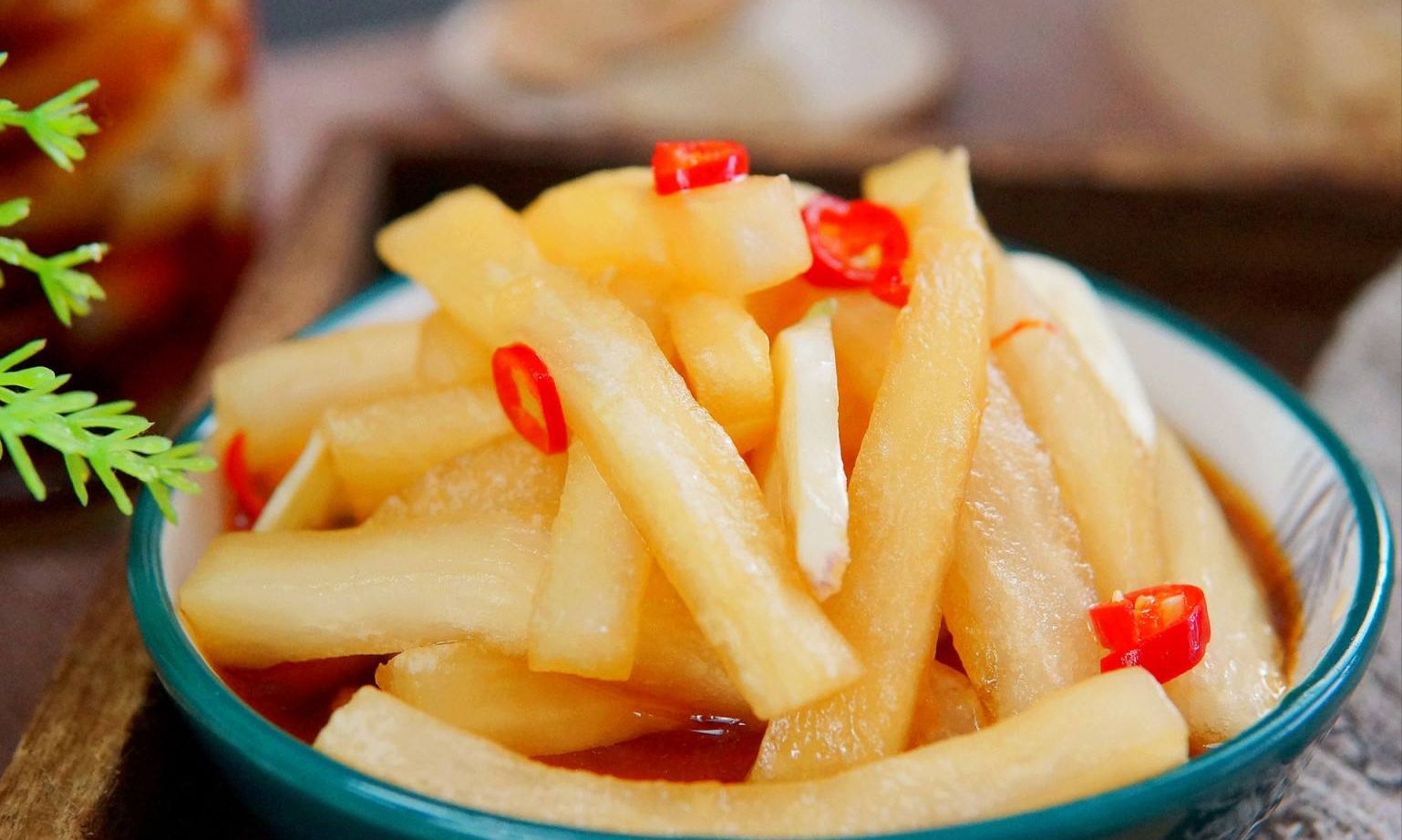 80岁老奶奶,教我腌萝卜3个诀窍,酸辣脆嫩,放上一年都不坏|腌萝卜|诀窍