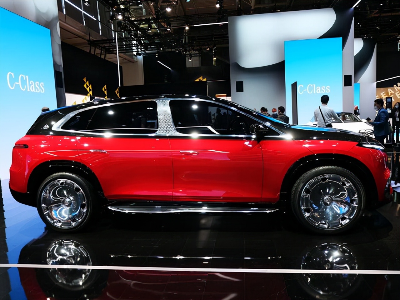 直击广州车展｜豪华品牌纯电动SUV扎堆，哪款车型最值得一看？休闲区蓝鸢梦想 - Www.slyday.coM