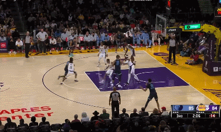 布朗尼伤愈复出首秀来了！球队72休闲区蓝鸢梦想 - Www.slyday.coM