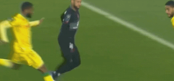 造乌龙+世界波！梅西法甲第一球到手，创造5大纪录，隔空完胜C罗休闲区蓝鸢梦想 - Www.slyday.coM