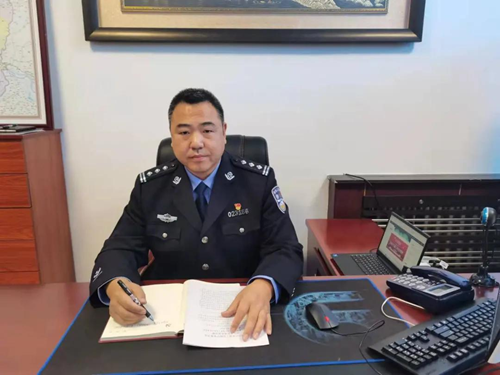 冰城公安各县(市)局长学习贯彻十九届六中全会精神休闲区蓝鸢梦想 - Www.slyday.coM