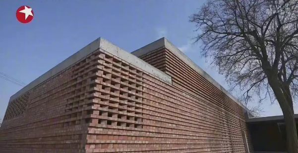 《梦想改造家》翻车?把农村房改造成毛坯,设计师被网友喊话退钱休闲区蓝鸢梦想 - Www.slyday.coM 《梦想改造家》翻车?把农村房改造成毛坯,设计师被网友喊话退钱休闲区蓝鸢梦想 - Www.slyday.coM