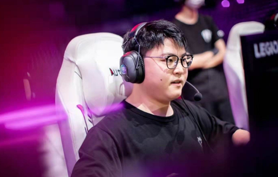 LPL冬转会季:Uzi对复出传闻作出回应!YYDS又要回来了?休闲区蓝鸢梦想 - Www.slyday.coM LPL冬转会季:Uzi对复出传闻作出回应!YYDS又要回来了?休闲区蓝鸢梦想 - Www.slyday.coM