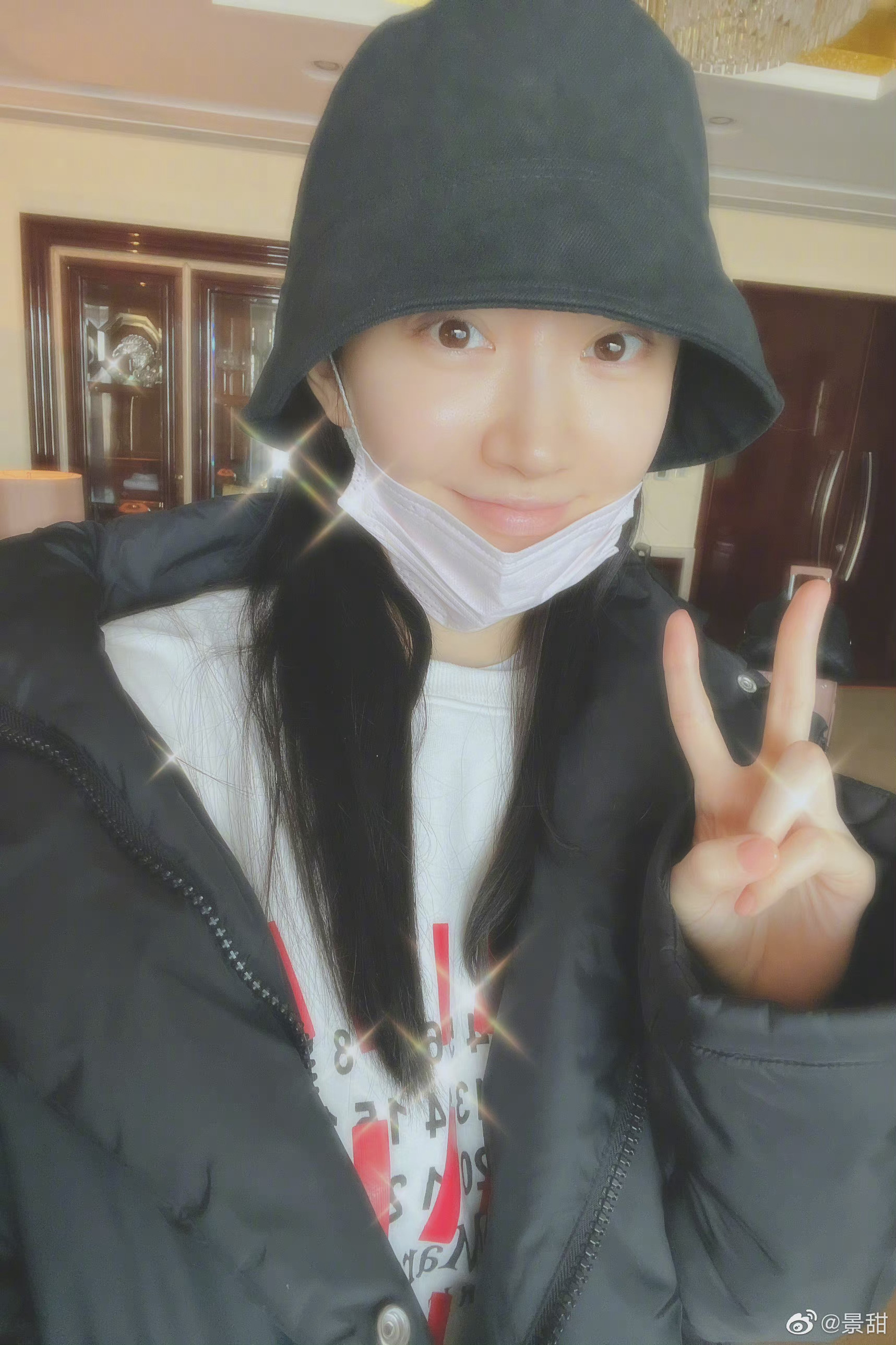 景甜素颜状态也太好吧,这就是所谓的皮肤滑倒像剥了皮的鸡蛋吧