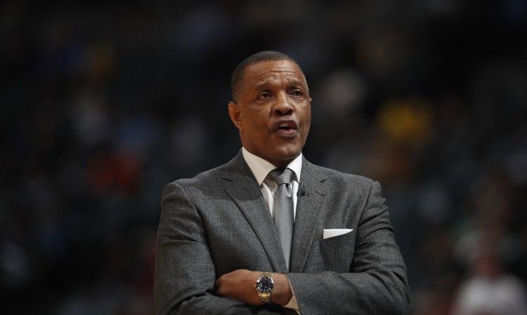 官宣!国王火速换帅,汤普森还有15场比赛复出,詹姆斯被禁赛休闲区蓝鸢梦想 - Www.slyday.coM 官宣!国王火速换帅,汤普森还有15场比赛复出,詹姆斯被禁赛休闲区蓝鸢梦想 - Www.slyday.coM