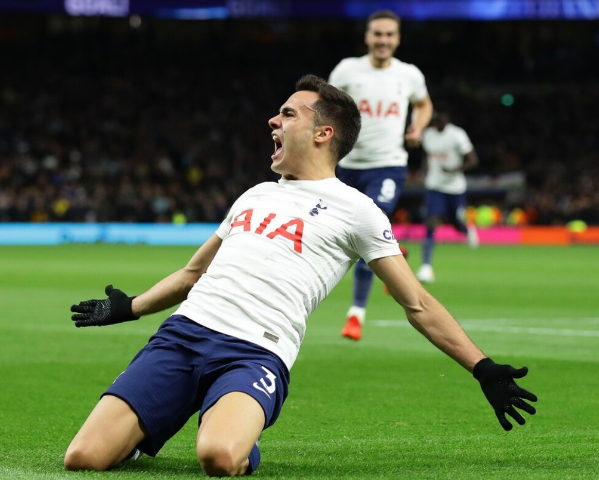 热刺超越曼联雷吉隆滑跪庆祝孔蒂激情怒吼凯恩11场1球