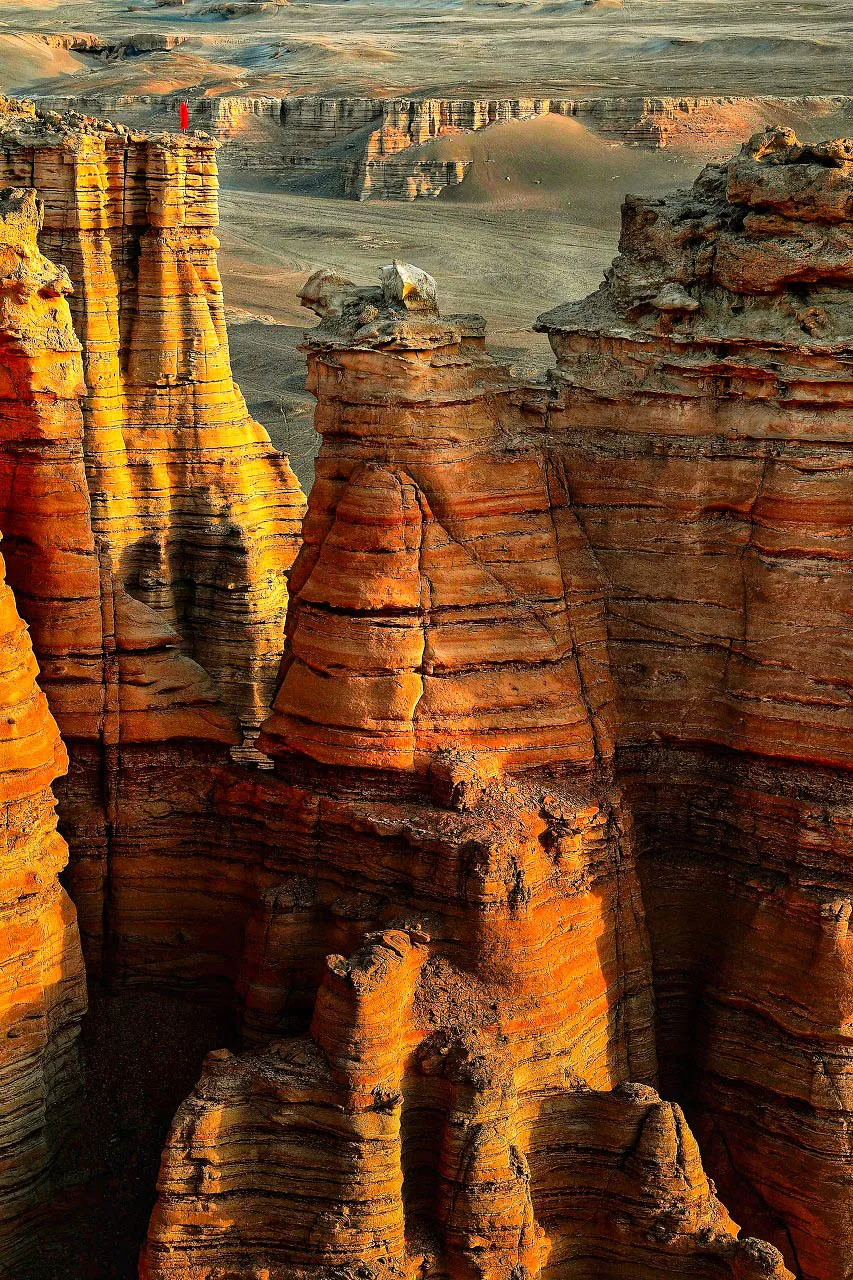 新疆哈密魔鬼城大海道神秘莫测的雅丹地貌极致自驾游经典线路