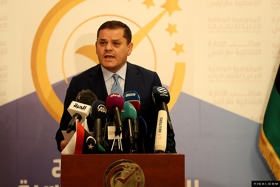 欧洲多地爆发反防疫示威 荷兰警察开枪致3人受伤丨全球·视点休闲区蓝鸢梦想 - Www.slyday.coM