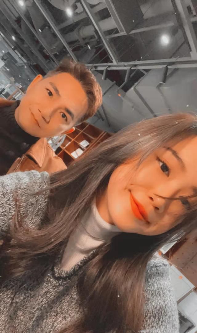 tvb绿叶骆达华邻家有女已长成能拉能画梦想仍是入圈