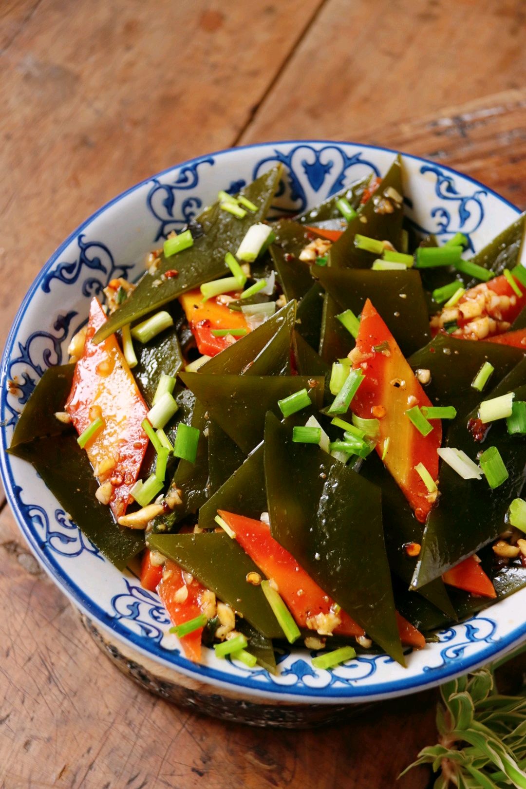 超简单的下饭小菜凉拌酸辣蒜香海带美味简单一学就会