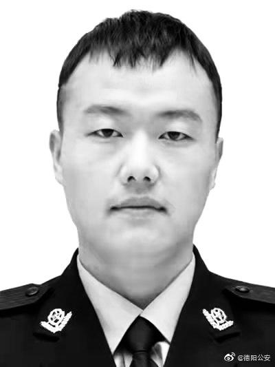 痛心！四川28岁辅警勇救轻生女子时不幸殉职休闲区蓝鸢梦想 - Www.slyday.coM