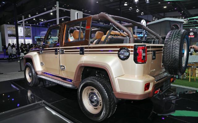 北京bj40琥珀探索版发布复古敞篷20t还买坦克300吗