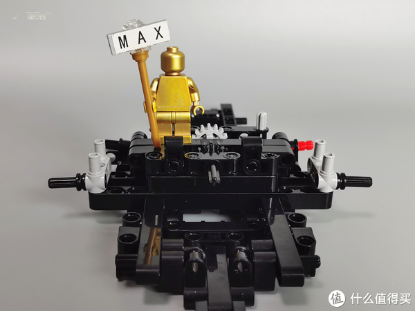 这台魔域的积木超跑也太帅了吧！原型车居然是它休闲区蓝鸢梦想 - Www.slyday.coM