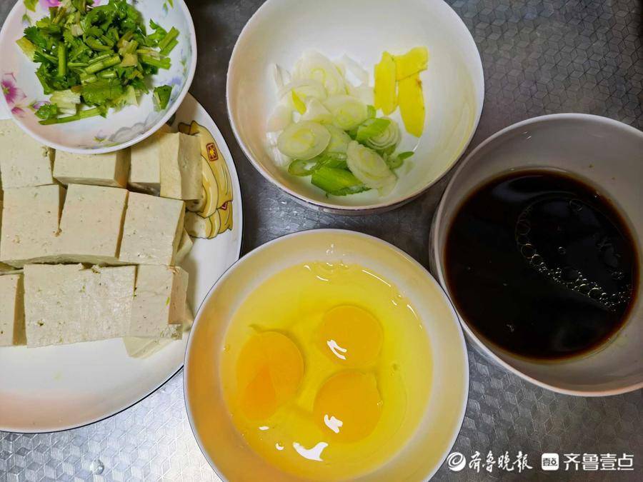 壹粉食堂冬日限定家常版滑蛋嫩豆腐鲜香滑嫩这样做很入味