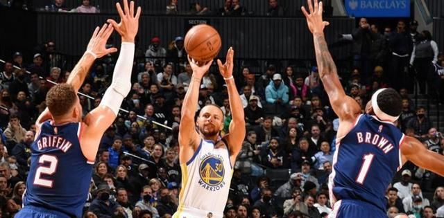 NBA：勇士vs76人,库里继续带队,拿下费城并不困难休闲区蓝鸢梦想 - Www.slyday.coM