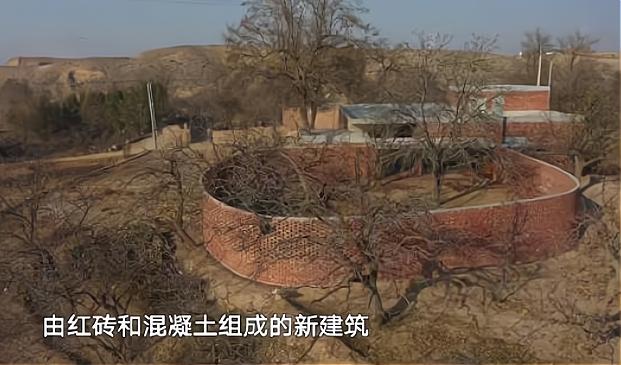 梦想改造家132万砖房后续,老大爷同村网友实拍,房顶开裂墙反碱休闲区蓝鸢梦想 - Www.slyday.coM 梦想改造家132万砖房后续,老大爷同村网友实拍,房顶开裂墙反碱休闲区蓝鸢梦想 - Www.slyday.coM