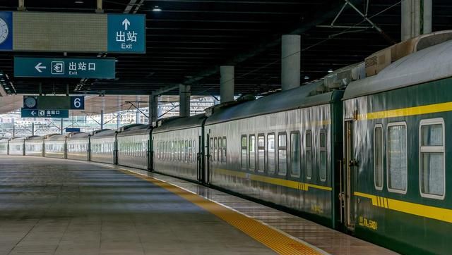 重庆菜园坝火车站为什么不能拆除废弃,背后的原因你知道吗?休闲区蓝鸢梦想 - Www.slyday.coM