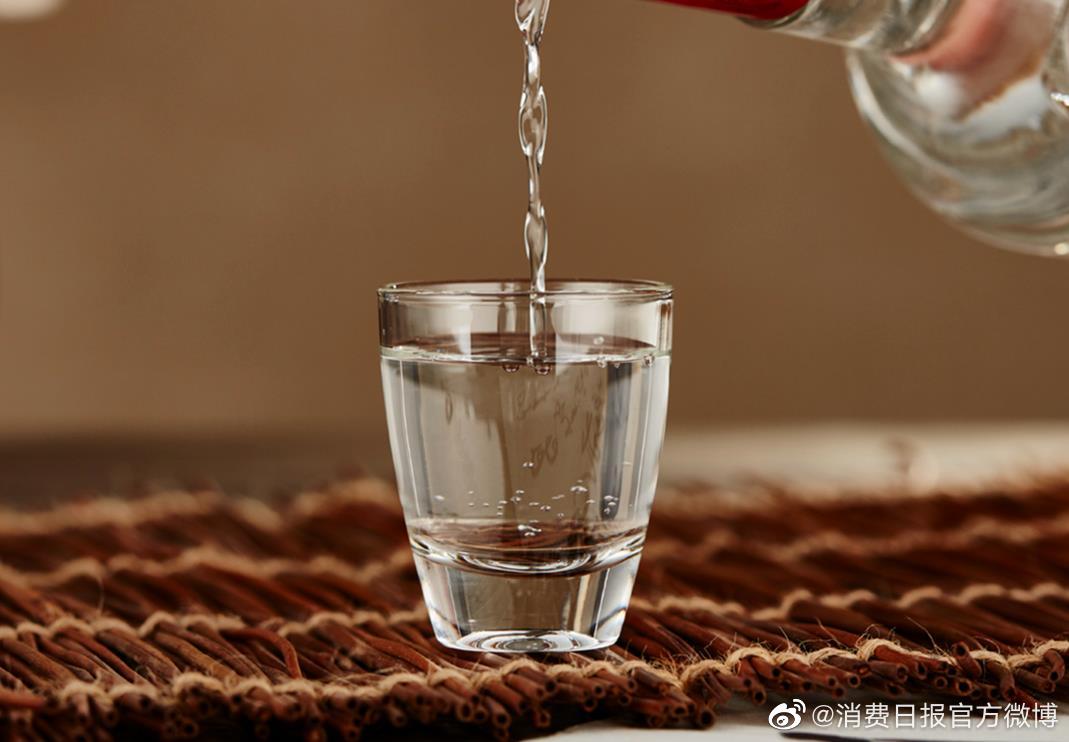 中国酒业协会:酒桌文化绝不等于酒文化 坚决向劣质酒桌文化说不休闲区蓝鸢梦想 - Www.slyday.coM 中国酒业协会:酒桌文化绝不等于酒文化 坚决向劣质酒桌文化说不休闲区蓝鸢梦想 - Www.slyday.coM