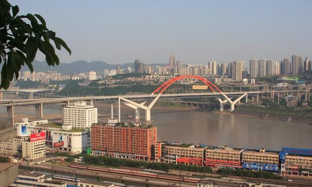 重庆菜园坝火车站为什么不能拆除废弃,背后的原因你知道吗?休闲区蓝鸢梦想 - Www.slyday.coM