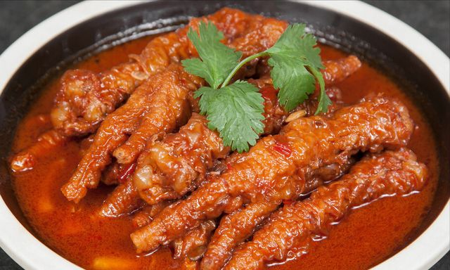 做虎皮鸡爪,要想酥烂脱骨又入味,个个起虎皮,关键1步要牢记休闲区蓝鸢梦想 - Www.slyday.coM