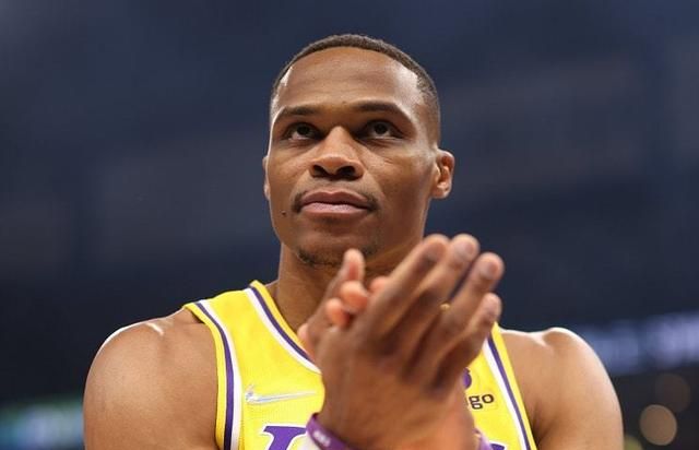 首节丢了36分!湖人打花了,浓眉4中1,威少3失误,瓜哥面对旧主休闲区蓝鸢梦想 - Www.slyday.coM 首节丢了36分!湖人打花了,浓眉4中1,威少3失误,瓜哥面对旧主休闲区蓝鸢梦想 - Www.slyday.coM