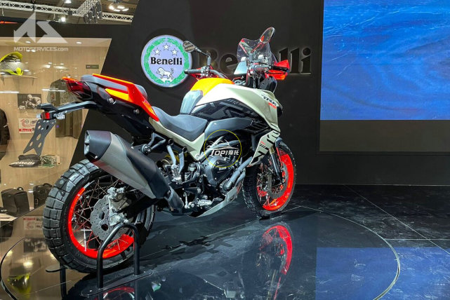 米兰车展丨贝纳利trk800正式亮相颜值远超金鹏502