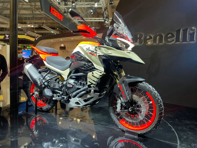 米兰车展丨贝纳利trk800正式亮相颜值远超金鹏502