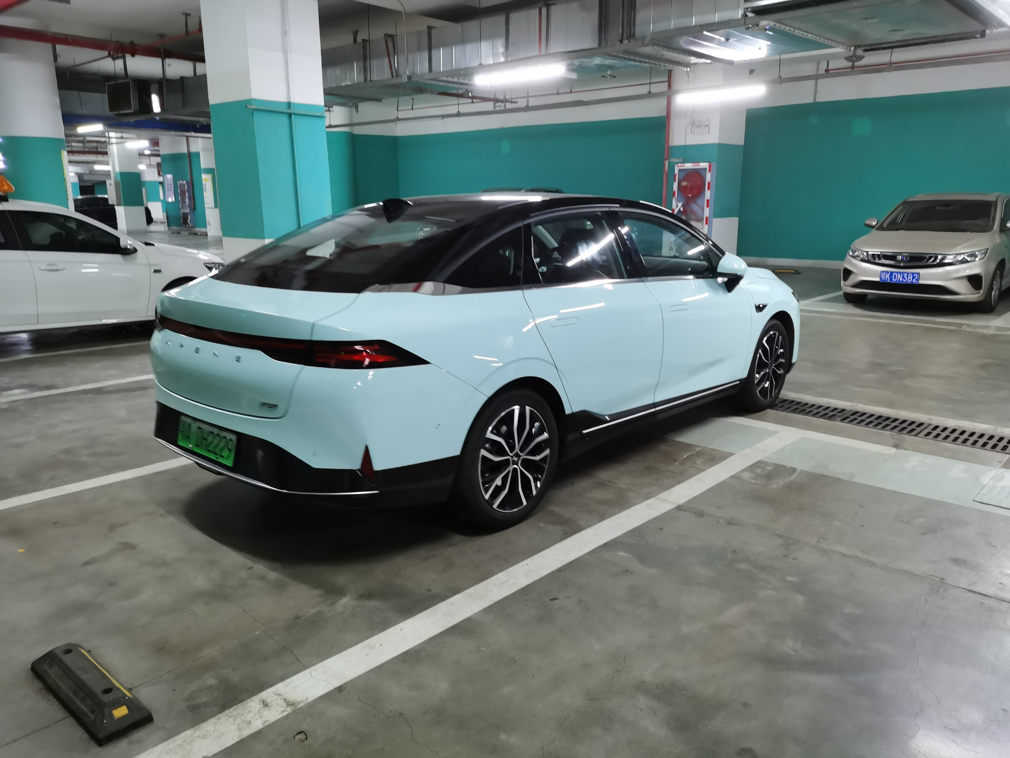 小鹏汽车p5试驾:更加智能化,底盘表现也提升了