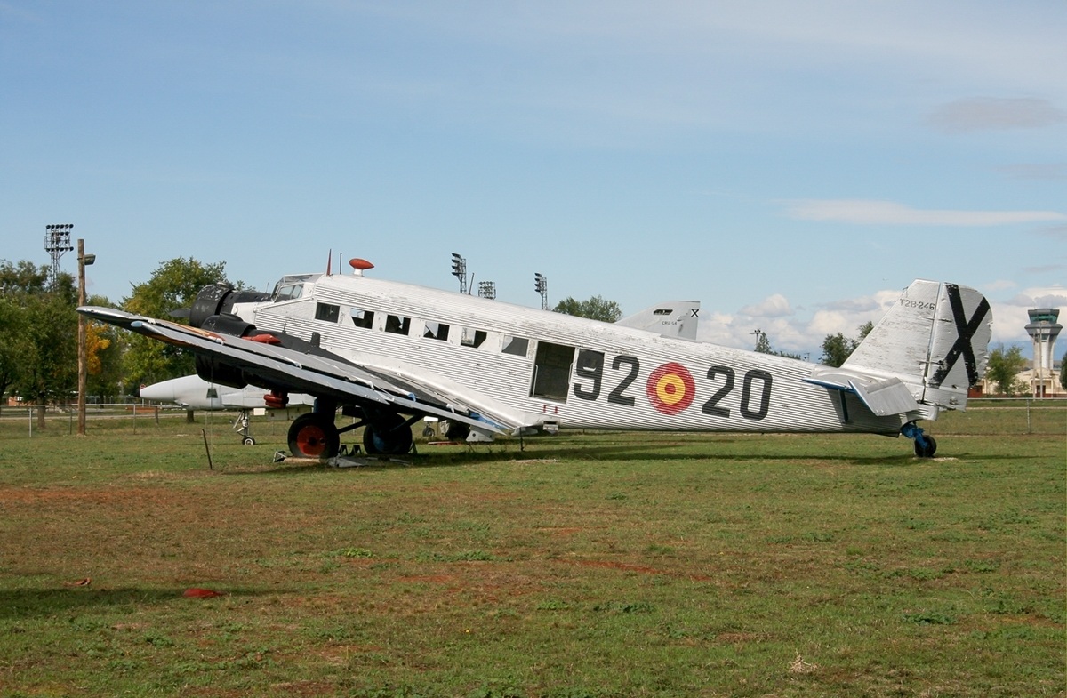 欧洲强国曾经的利器ju52运输机不仅外形怪异且性能强悍