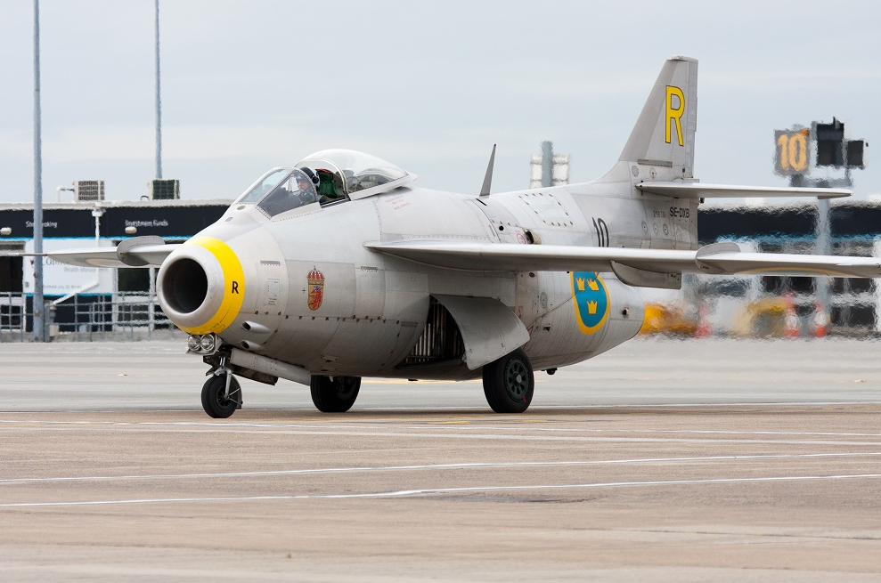 瑞典j29战机外观虽不堪入目但性能一点不差