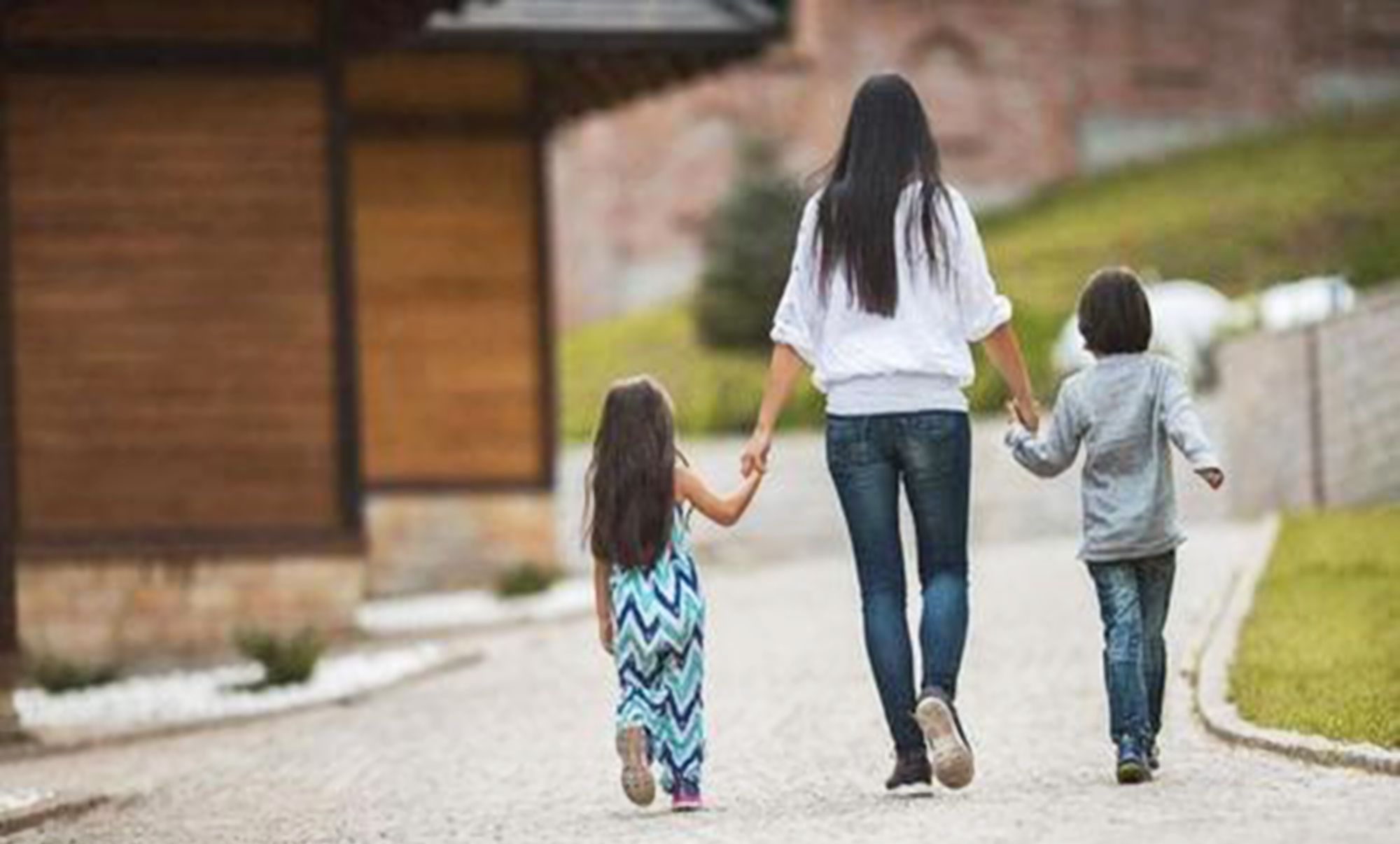 “为生儿子打十几胎”，直言儿子对自己不好也愿意，真得不后悔吗休闲区蓝鸢梦想 - Www.slyday.coM