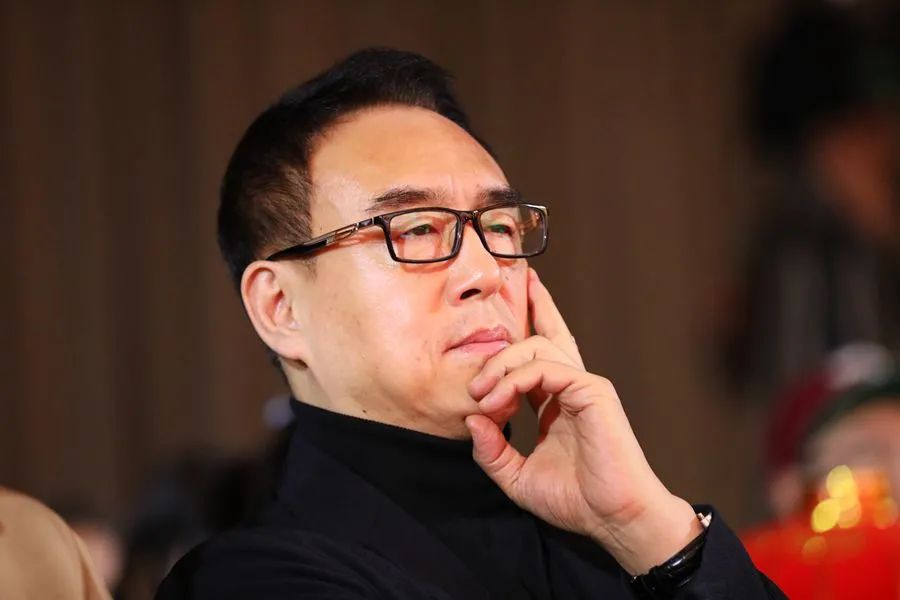 她让张艺谋铭记一生,08年奥运彩排中失去双腿,如今她过得怎样|郎昆