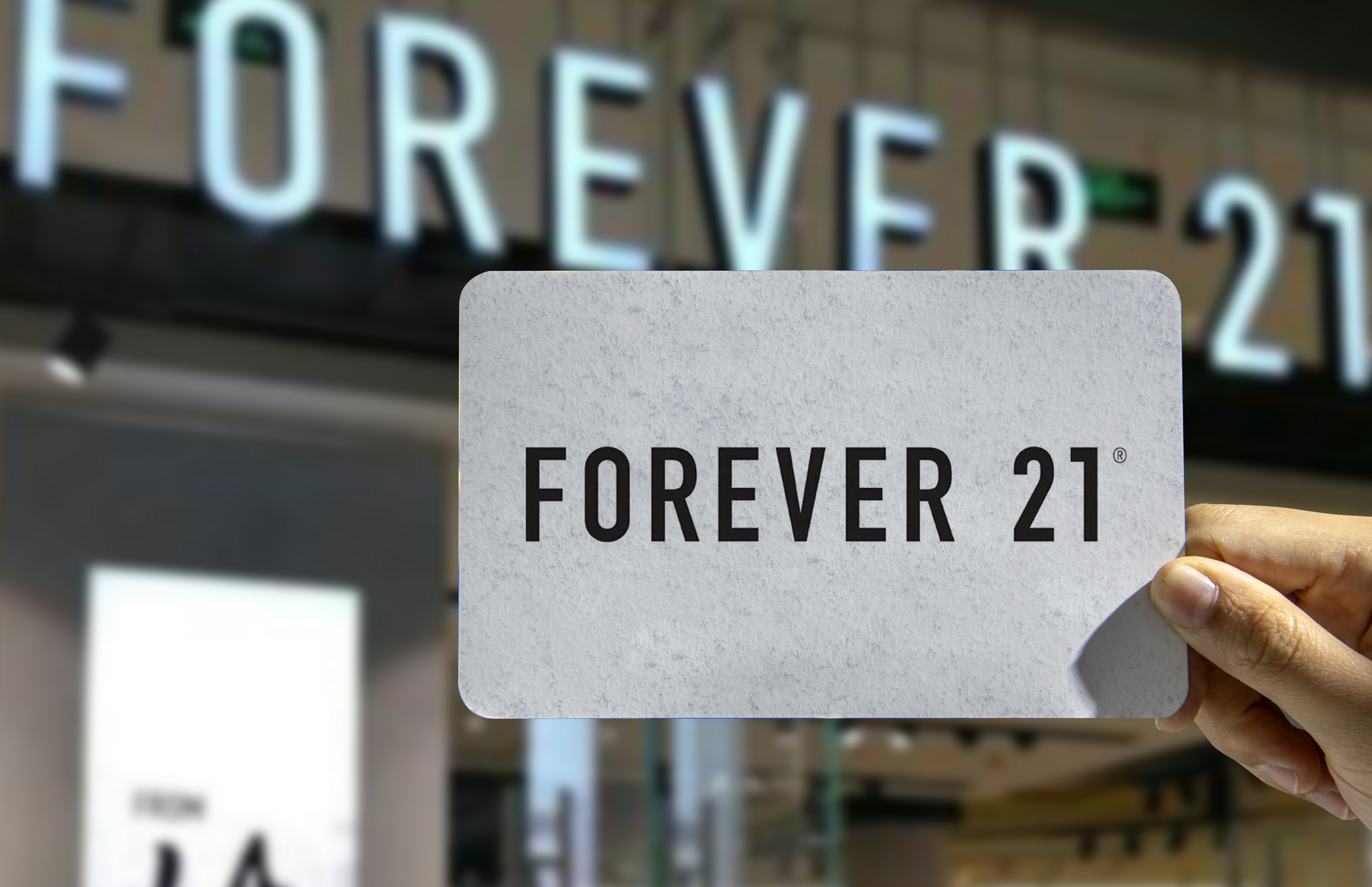 forever21母公司暂停ipo收购锐步交易明年年初完成