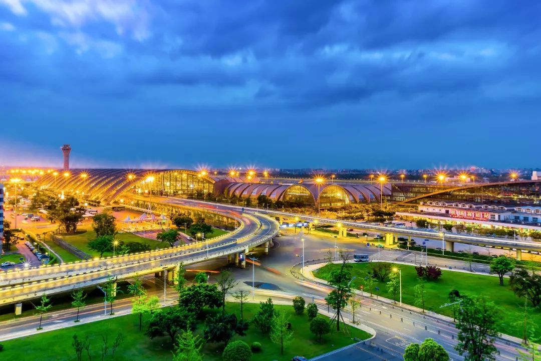 双流机场进出港航班逐步恢复正常