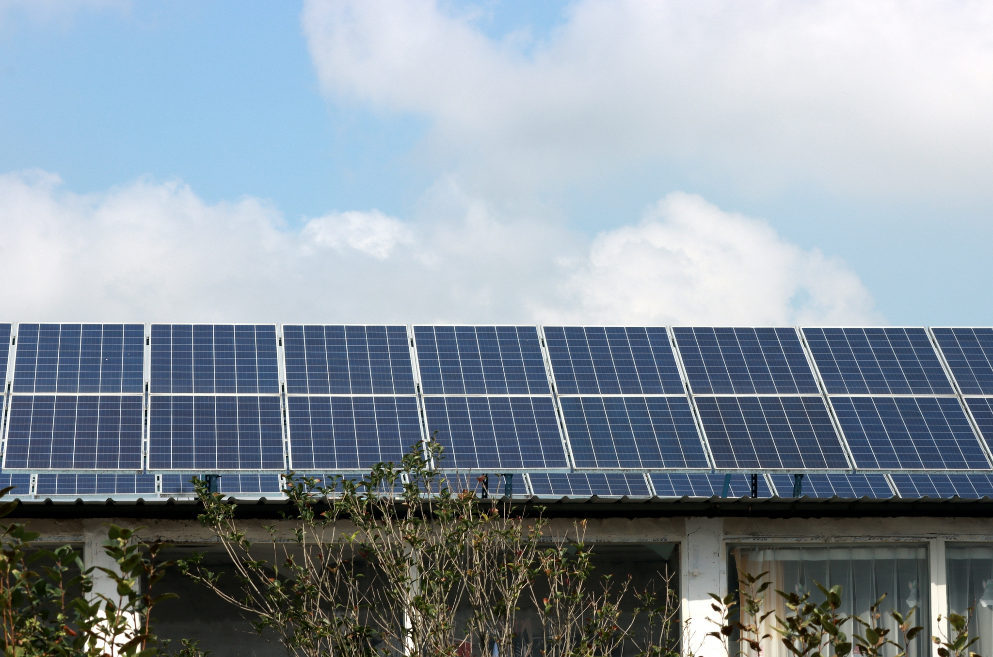 规范屋顶光伏不能伤害"公平竞争"|办公室_新浪新闻