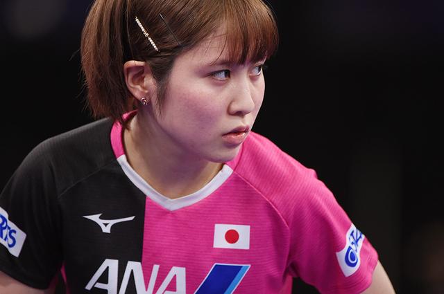 日本美少女平野美宇取开门红日本资深乒球摄影记者记录她粉嫩造型