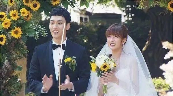 一官宣就是结婚怀孕|朴信惠|崔泰俊|结婚_新浪新闻