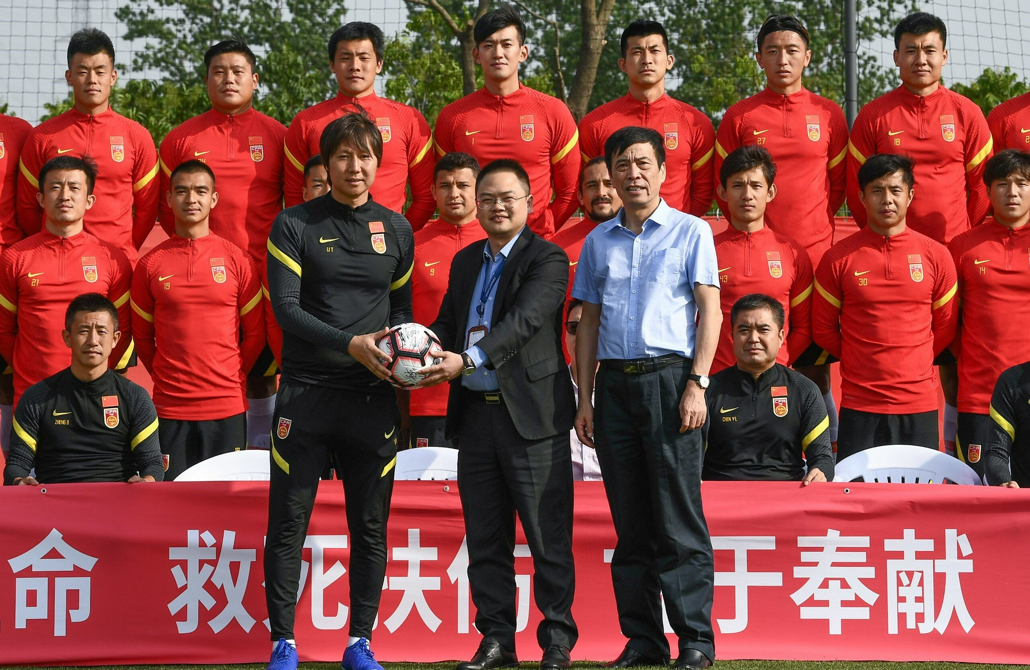 名记爆料:李铁拿3800万的双份工资!7200万是献给足协的投名状休闲区蓝鸢梦想 - Www.slyday.coM 名记爆料:李铁拿3800万的双份工资!7200万是献给足协的投名状休闲区蓝鸢梦想 - Www.slyday.coM