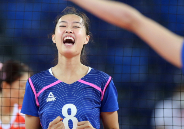 辽宁女排轻取开门红孙小轩胡铭媛合砍30分薛翼枝货真价实
