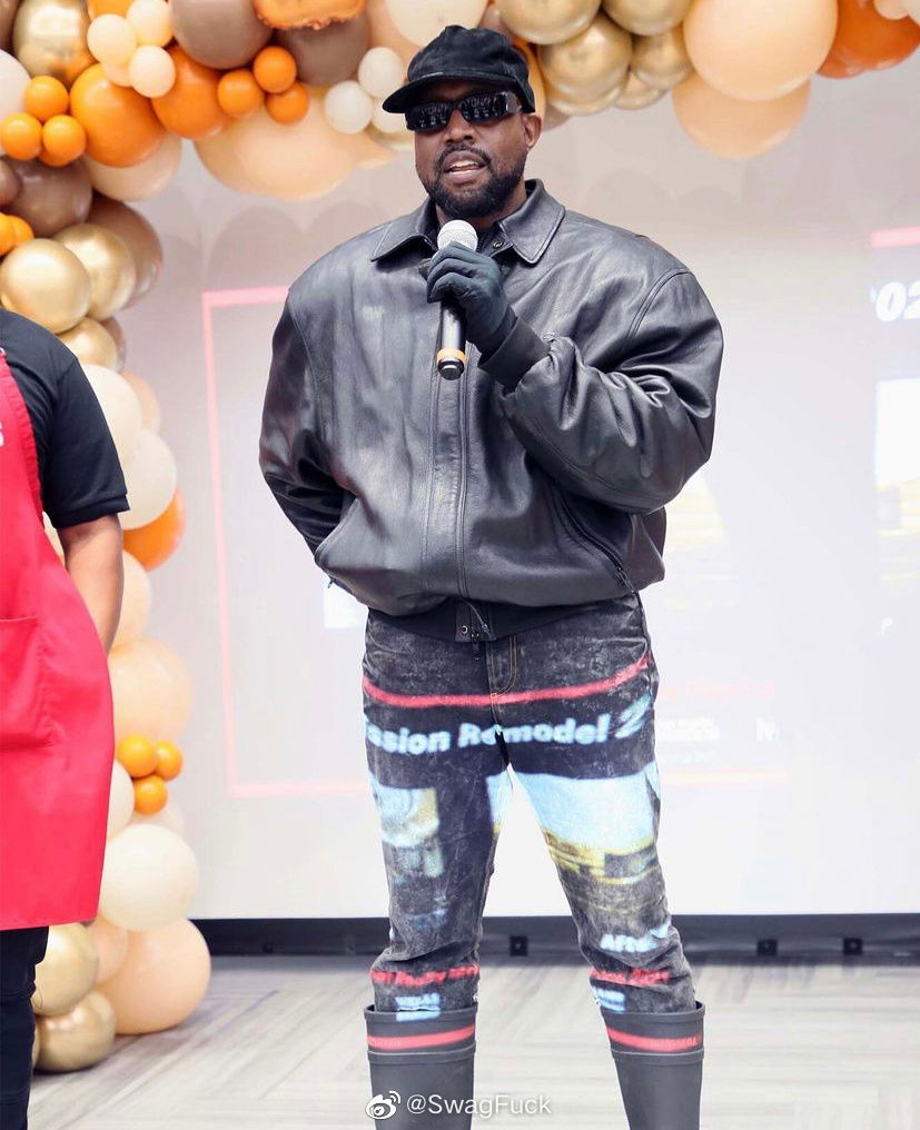 上帝会让kanye和kim和好,而且这次和好将激励上百万的家庭.