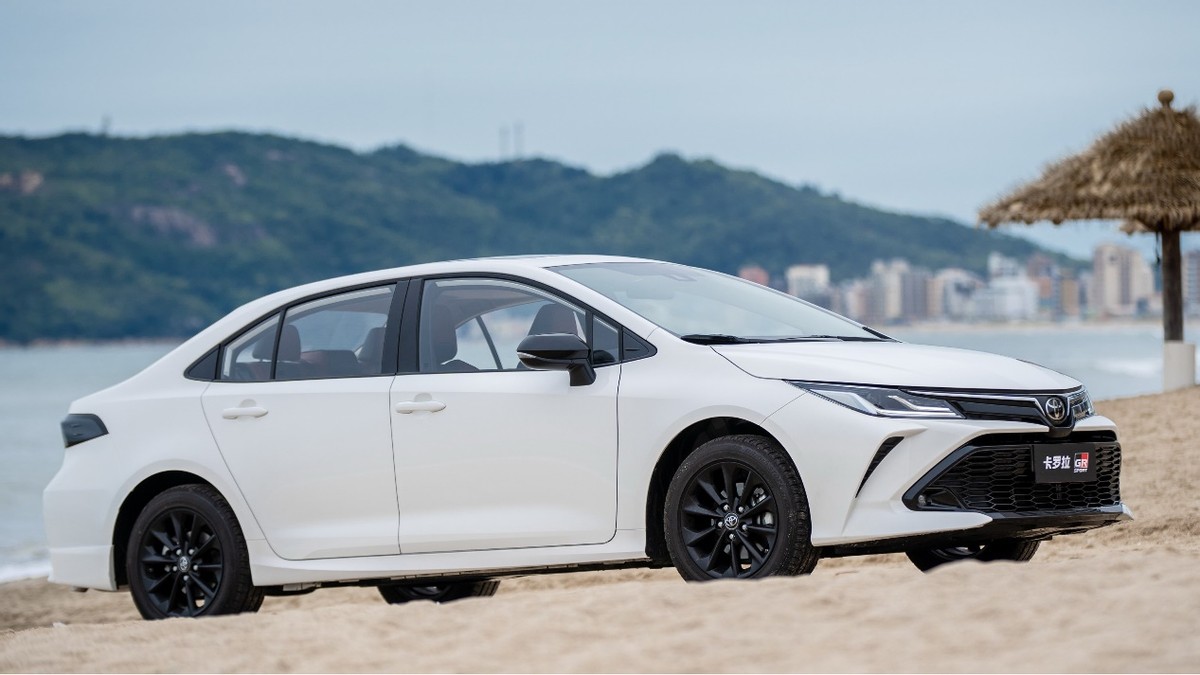 13.68万就能买到的丰田gr,详解一汽丰田卡罗拉gr sport运动版