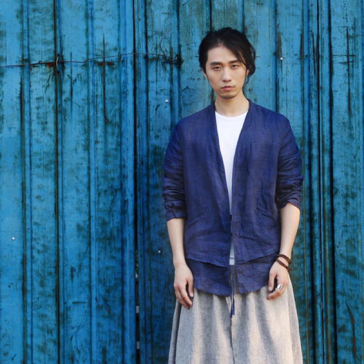 导演刘循子墨演员秦霄贤和张本煜开启扬名立万