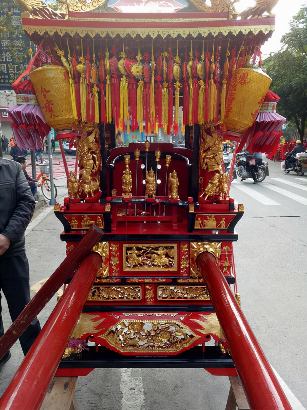 隆裕嫁给光绪为何凤轿是锁着的这规矩一般人不知道