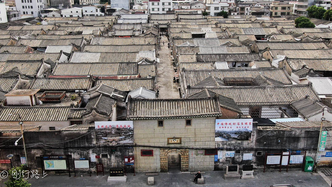 象埔古寨是潮州一处著名的古村落,位于潮安县古巷镇古一村,东距潮州