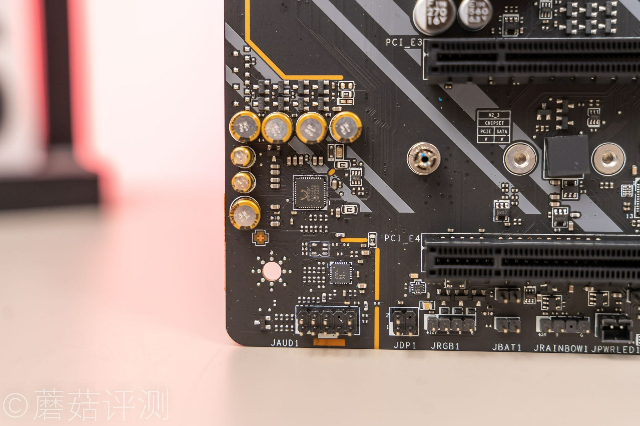 颜值用料两手抓微星mpgz690edgetiddr4刀锋钛主板评测